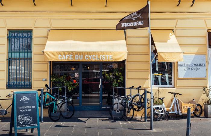 B Corporation certification for Café du Cycliste