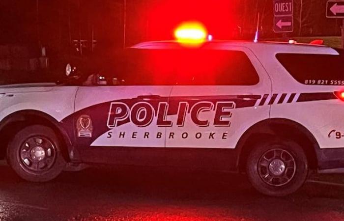 Deux tracteurs incendiés à Sherbrooke