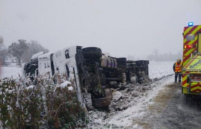 la neige provoque des accidents dans la Manche