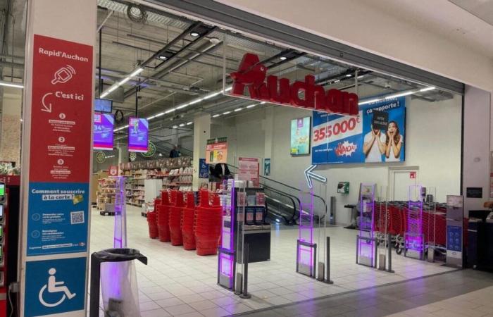 à Bordeaux, les salariés d’Auchan concernés par le plan social