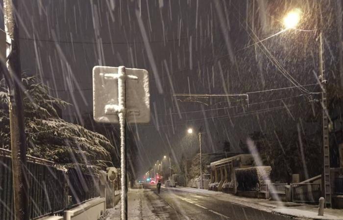 14 500 clients toujours privés d’électricité en Eure-et-Loir, 2 à 3 cm de neige attendus ce matin dans les Yvelines