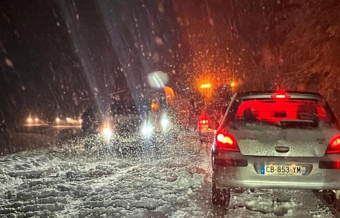 “C’était vraiment le bordel”, des centaines d’automobilistes coincés sur l’autoroute A 36 dans le Doubs