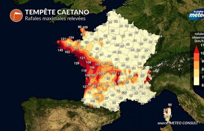 attention aux conditions glaciales. Davantage de routes bloquées par la neige