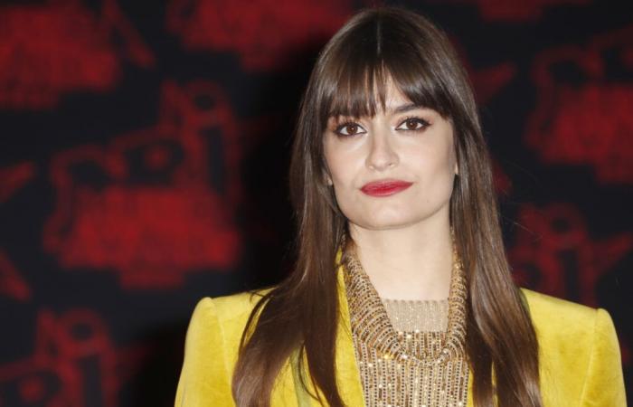 Clara Luciani bouleversée par ses émotions après la naissance de son fils