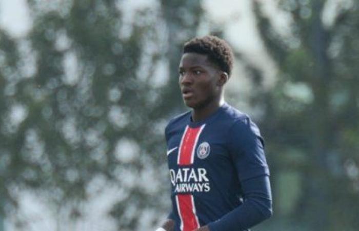 Axel Tape, titi parisien de 17 ans, convoqué dans le groupe pro