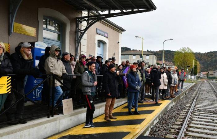 les cheminots craignent la fermeture du guichet dans cette gare de Haute-Loire