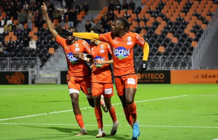 Stade Laval. Kokolo au dessus du lot, Camara très vif… Les notes après Martigues