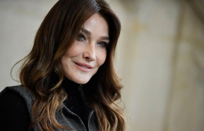 Carla Bruni-Sarkozy admet avoir possédé un téléphone au cœur de l’enquête