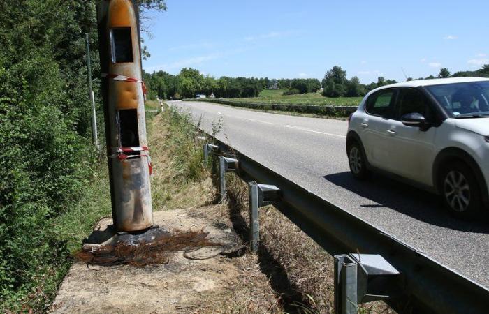 Après avoir été incendié en pleine nuit, ce radar gersois ne clignotera plus