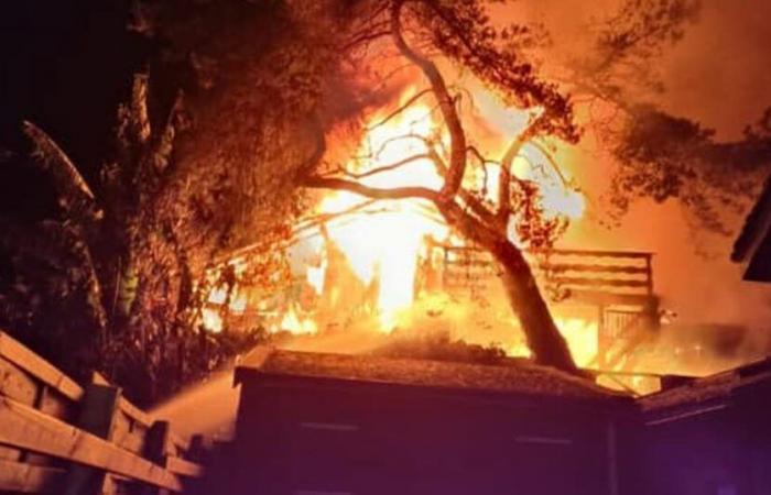 Haute Savoie. Une maison détruite par les flammes à Excenevex