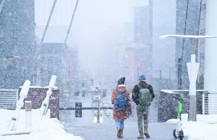 Alertes NWS pour un froid glacial et cinq pieds de neige abondante dans 11 États !