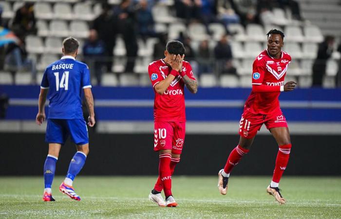 Piégé dès le départ, le VAFC s’enfonce dans le QRM