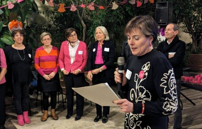 Les Blouses Roses fêtent un double anniversaire à Orléans