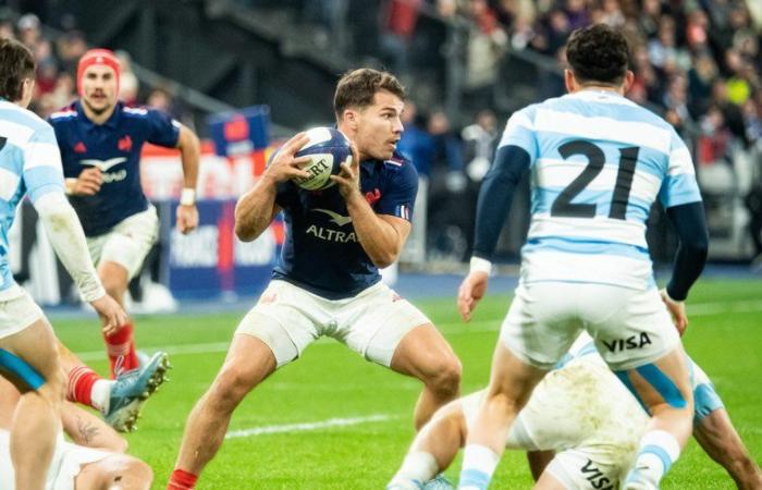 pourquoi Antoine Dupont n’a jamais semblé aussi optimiste avec les Bleus