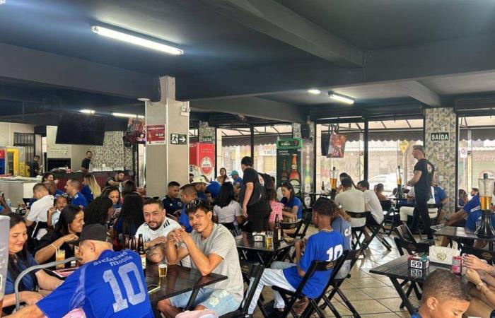 voir les bars pour regarder la finale sud-américaine à Belo Horizonte