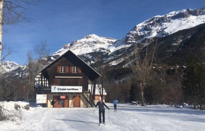 Hautes-Alpes. Les dameuses sont de sortie sur les domaines nordiques, la saison est lancée