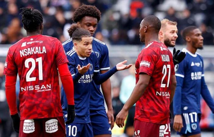 Le Paris FC perd encore des points à domicile contre Annecy