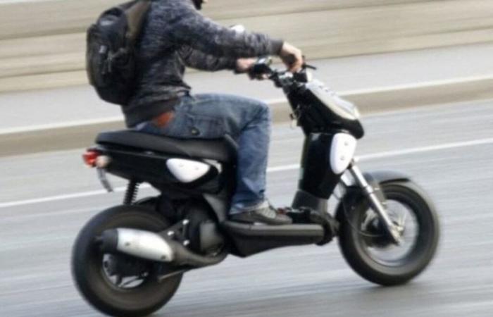 un enfant de 13 ans entre la vie et la mort après avoir été heurté par un scooter