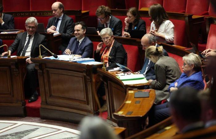 le Sénat valide une augmentation des retraites en deux temps en 2025, découvrez ce que la mesure va changer pour vous