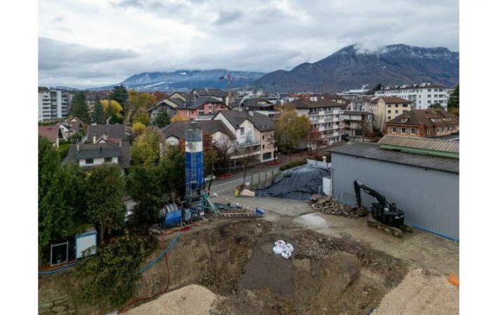 La Matinale Grande opération de déminage à Annecy, les stations de ski lancent la saison hivernale, l’hommage poignant aux victimes du drame de Taninges… L’actualité principale de ce dimanche