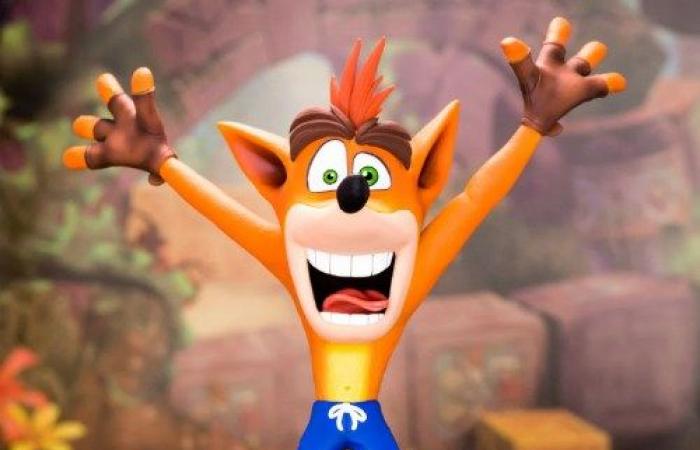 De superbes figurines The Last of Us et Crash Bandicoot