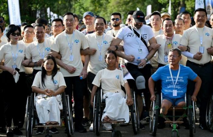 Au Cambodge, une marche pour « un monde sans mines antipersonnel »