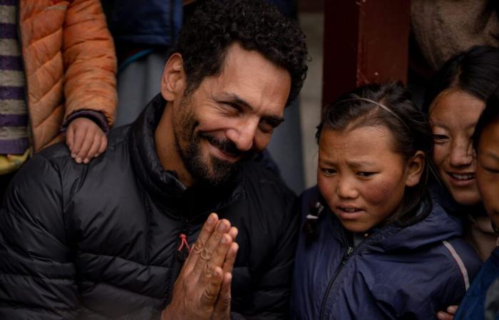 c’est dommage, la « leçon de vie » de Tomer Sisley au Dolpo-pa ne sera pas diffusée à la télé