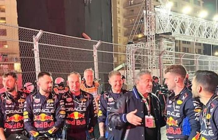 De Sylvester Stallone à John Legend, voici les stars qui ont défilé dans les paddocks du Grand Prix de Las Vegas