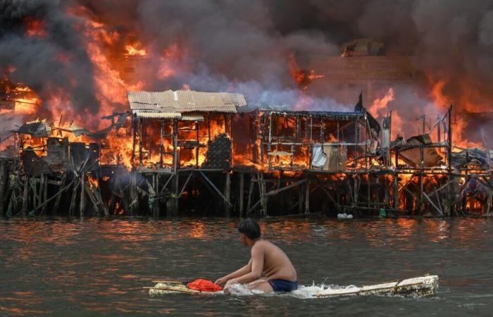 Un incendie ravage un bidonville de Manille, des centaines de maisons touchées