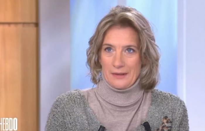 le témoignage émouvant de la mère de Lola, en larmes, sur le plateau de “C l’hebdo”