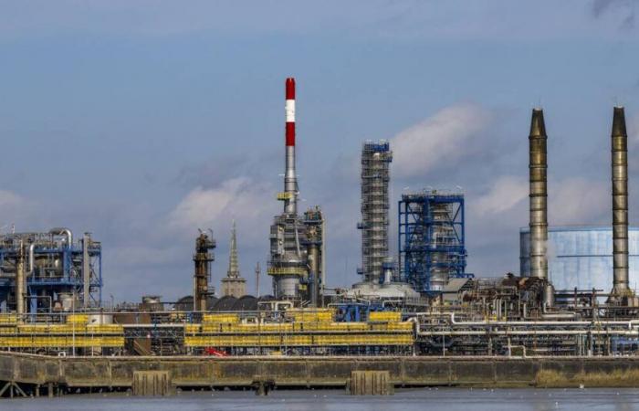 Du pétrole se déverse dans la Loire après une fuite à la raffinerie TotalEnergies de Donges – Libération