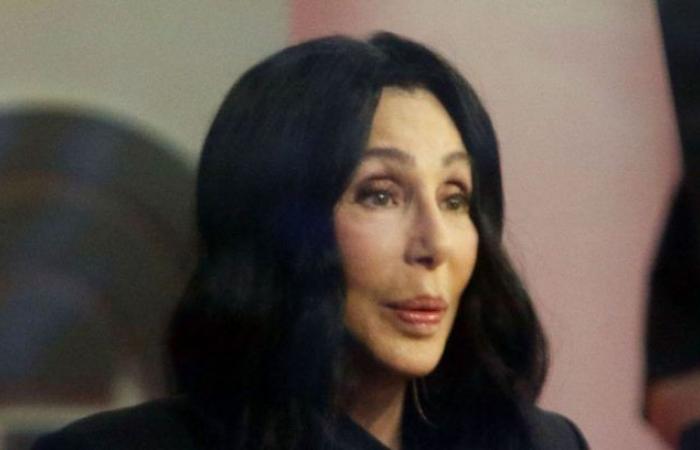 Cher accuse Sonny de l’avoir escroqué sur ses redevances