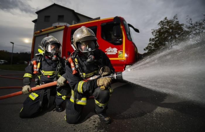 Vingt-quatre heures après un incendie, un corps retrouvé dans les décombres d’une maison à Carrouges