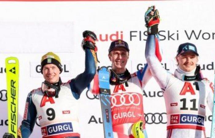 Noël gagne encore, Amiez au pied du podium