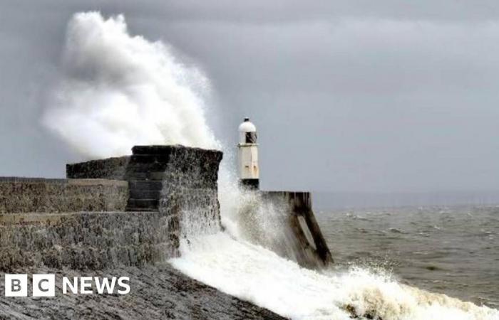 Avertissements météorologiques au Pays de Galles alors que la tempête Bert apporte de la pluie et des vents forts