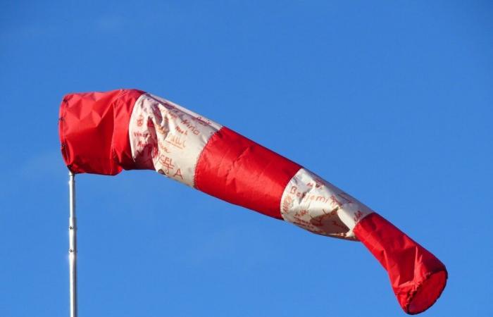 Actualités – Val-de-Travers – Fortes rafales dans le Val-de-Travers : prudence jusqu’à ce soir