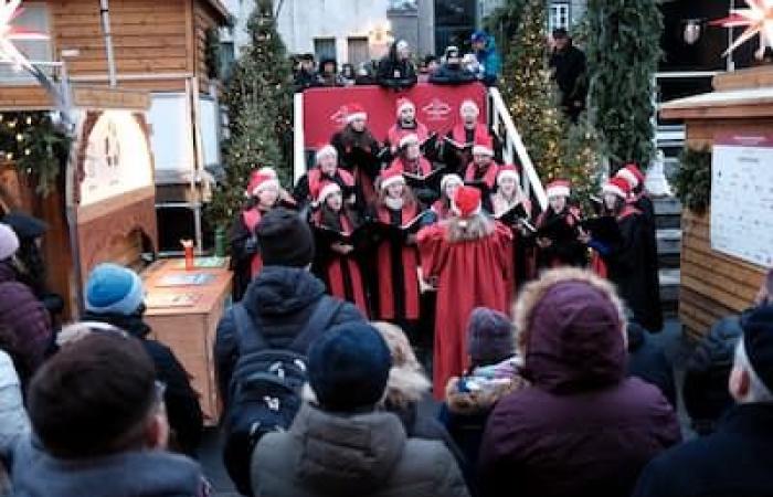 le marché de Noël bat son plein malgré la pluie