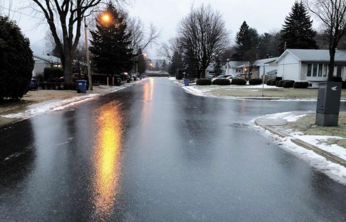 pluie verglaçante attendue au Québec mardi matin