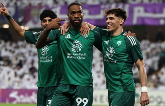 Ivan Toney se régale des livraisons de Riyad Mahrez pour les premiers buts d’un club continental