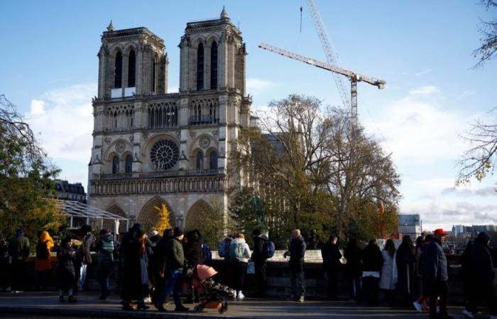 les Américains ont déboursé près de 62 millions de dollars pour sa restauration Après de longs travaux financés exclusivement par des dons, la cathédrale Notre-Dame de Paris s’apprête à rouvrir ses portes. Au total, près de 700 000 eu