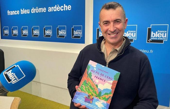 The Drômois Paul Villecourt invites us “Au fil de l’eau en France”, with Lonely Planet