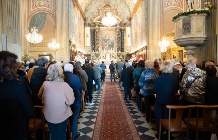 les fidèles de Corse attendent avec enthousiasme la visite du pape