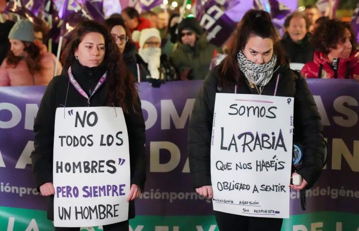 Des centaines de personnes soutiennent une marche à León pour dénoncer les manquements en matière de sensibilisation, de prévention, d’éducation et de réparation pour les victimes