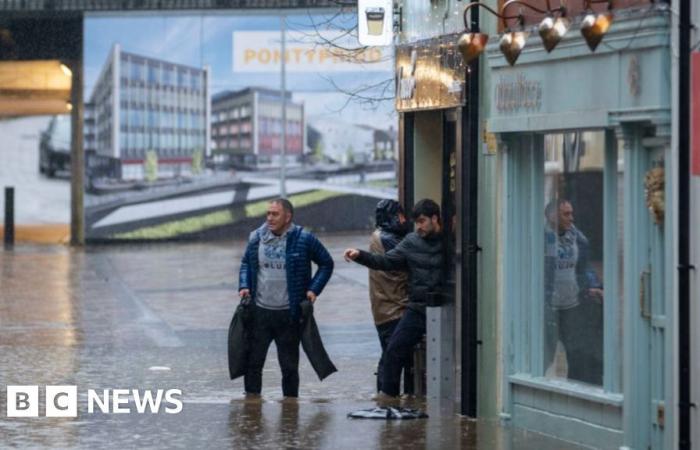 Les inondations de la tempête Bert sont « absolument dévastatrices », déclare le premier ministre gallois