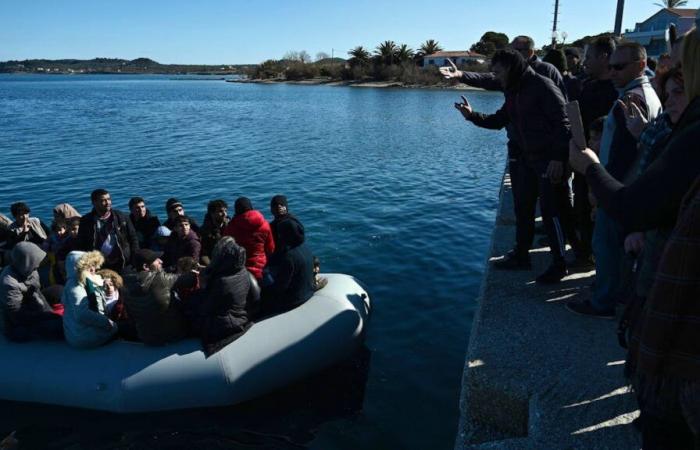 Huit morts dans le naufrage d’un bateau de migrants