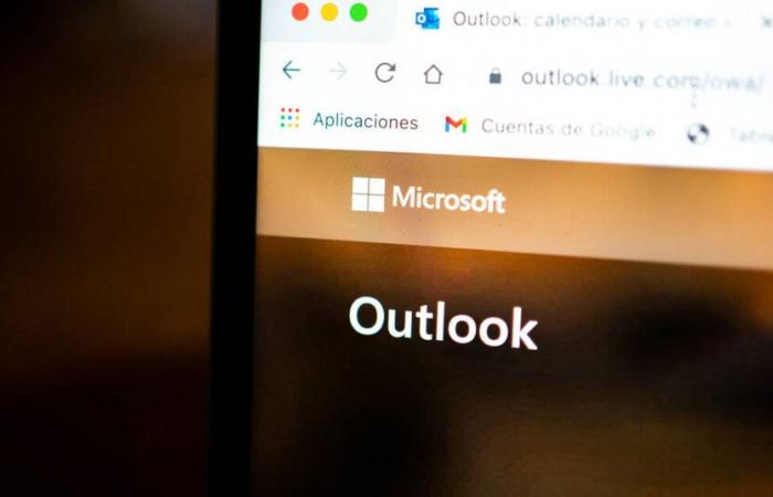 Microsoft Outlook hors service pour des milliers d’utilisateurs, une enquête sur la panne lancée – Libération