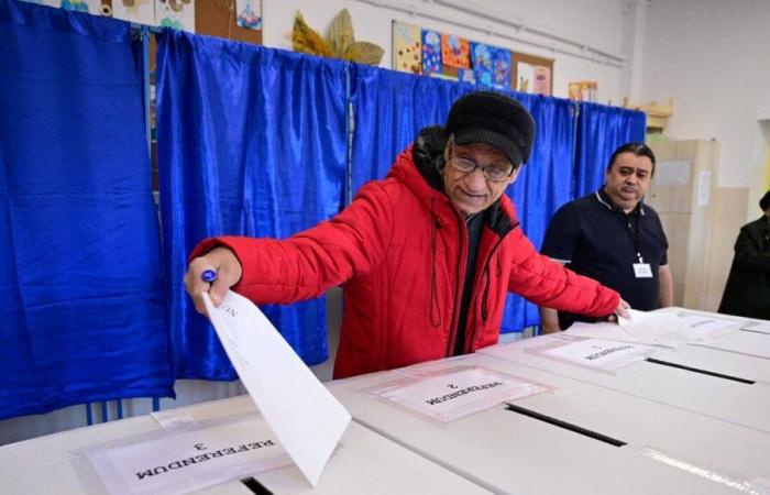 En Roumanie, un candidat pro-russe crée la surprise à la présidentielle