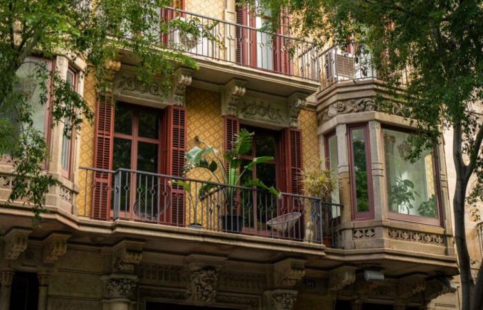 Après l’annonce de l’interdiction à Barcelone, Airbnb contre-attaque