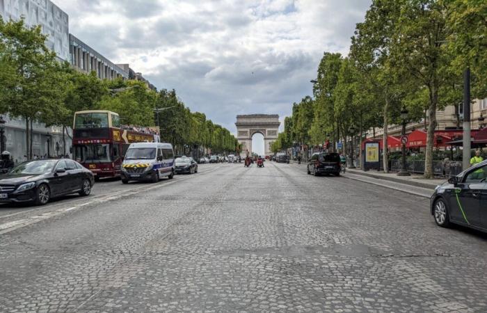 Inoxtag, Maghla and Just Riadh organize a giant game of “Un, deux, trois Soleil” on the Champs-Élysées