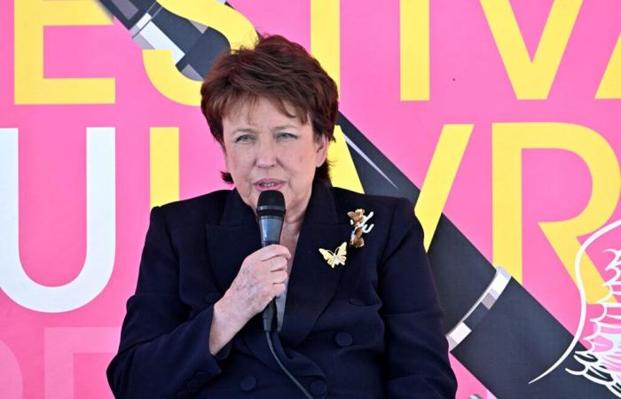 Roselyne Bachelot en prend pour son grade, Laurent Ruquier l’attaque physiquement